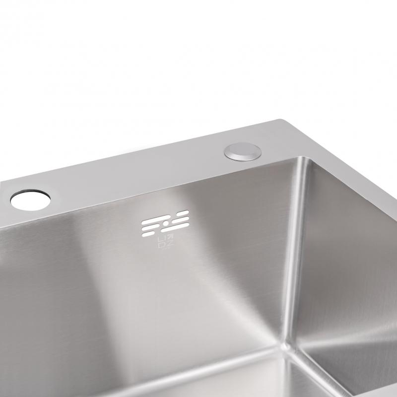 sd00041487_6.jpg